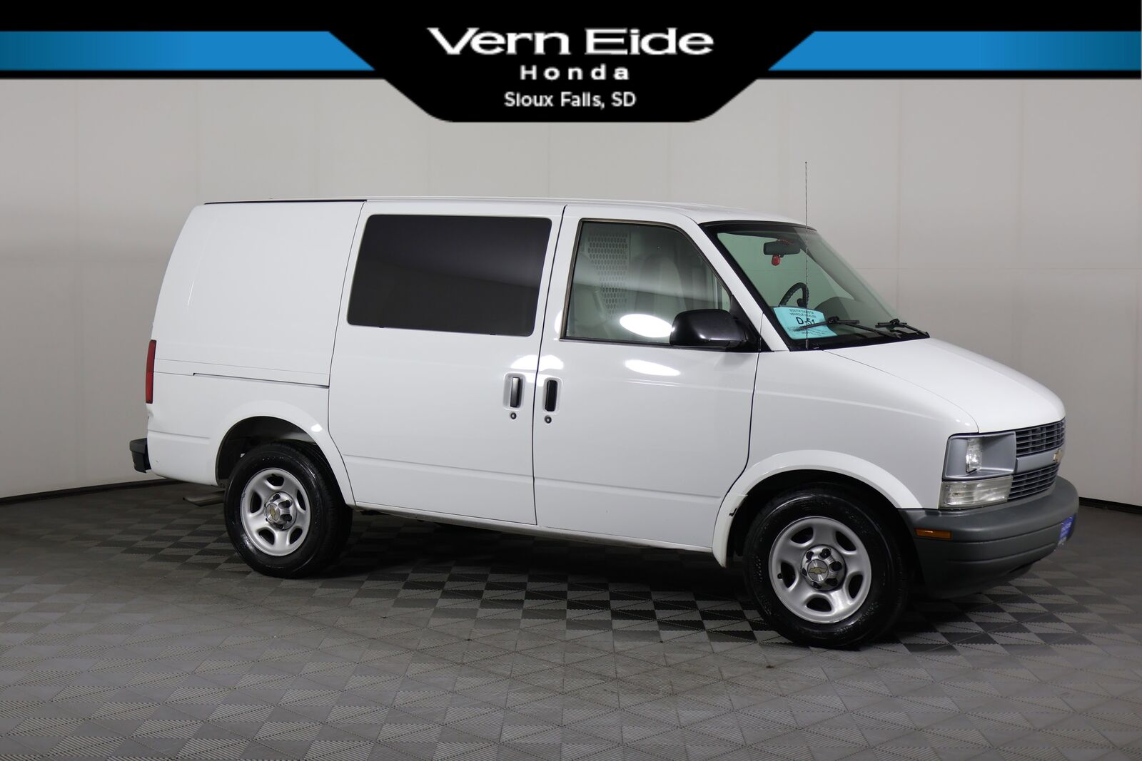 Chevrolet Astro Van