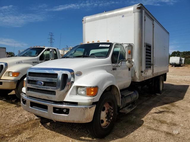 Ford F-750