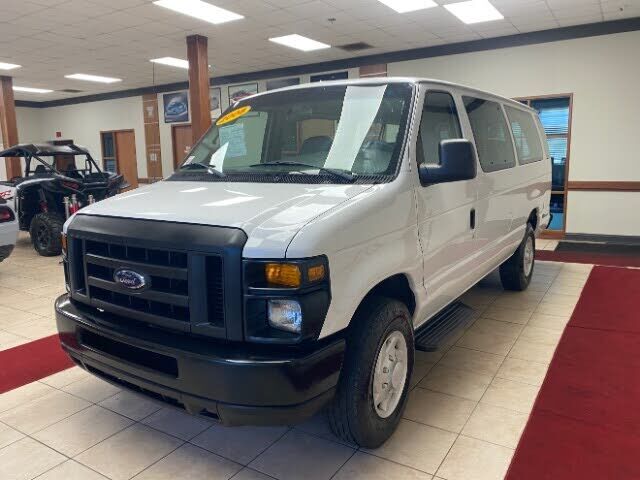 Ford E-350
