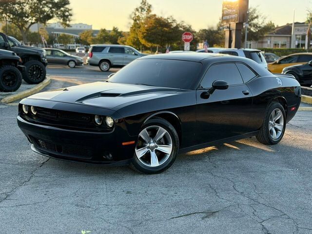 2016 DODGE Challenger