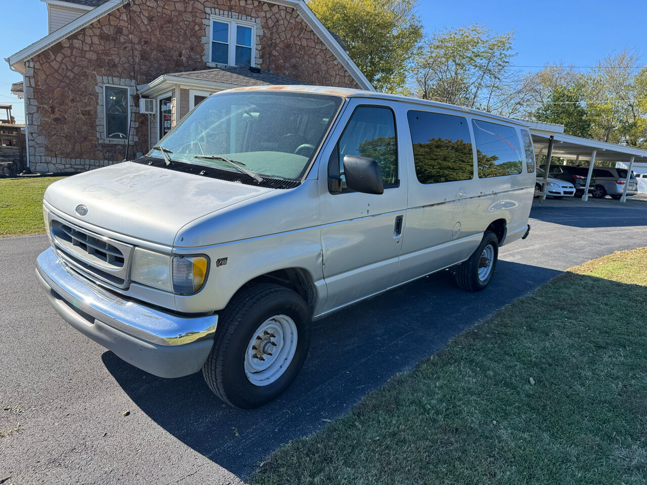 Ford E-350