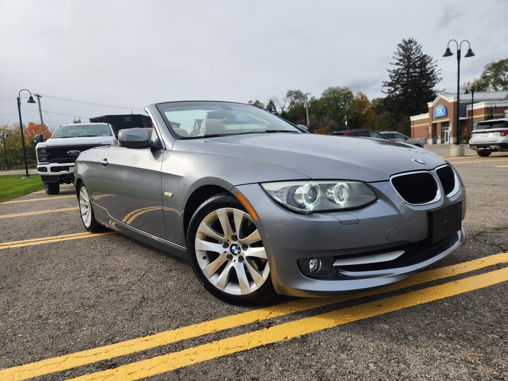 BMW 328i