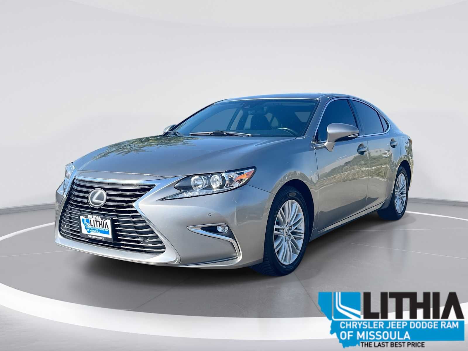 2017 LEXUS ES