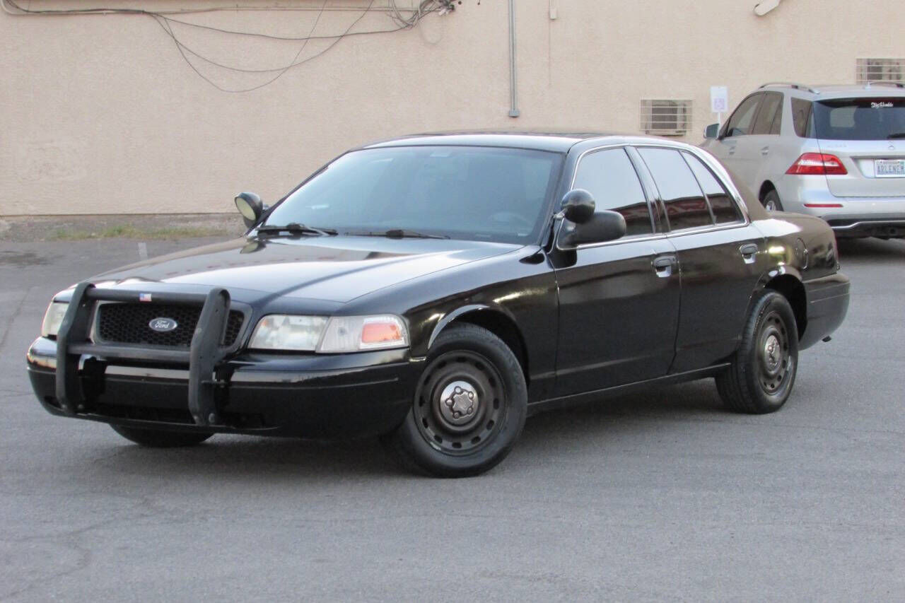 Ford Crown Victoria