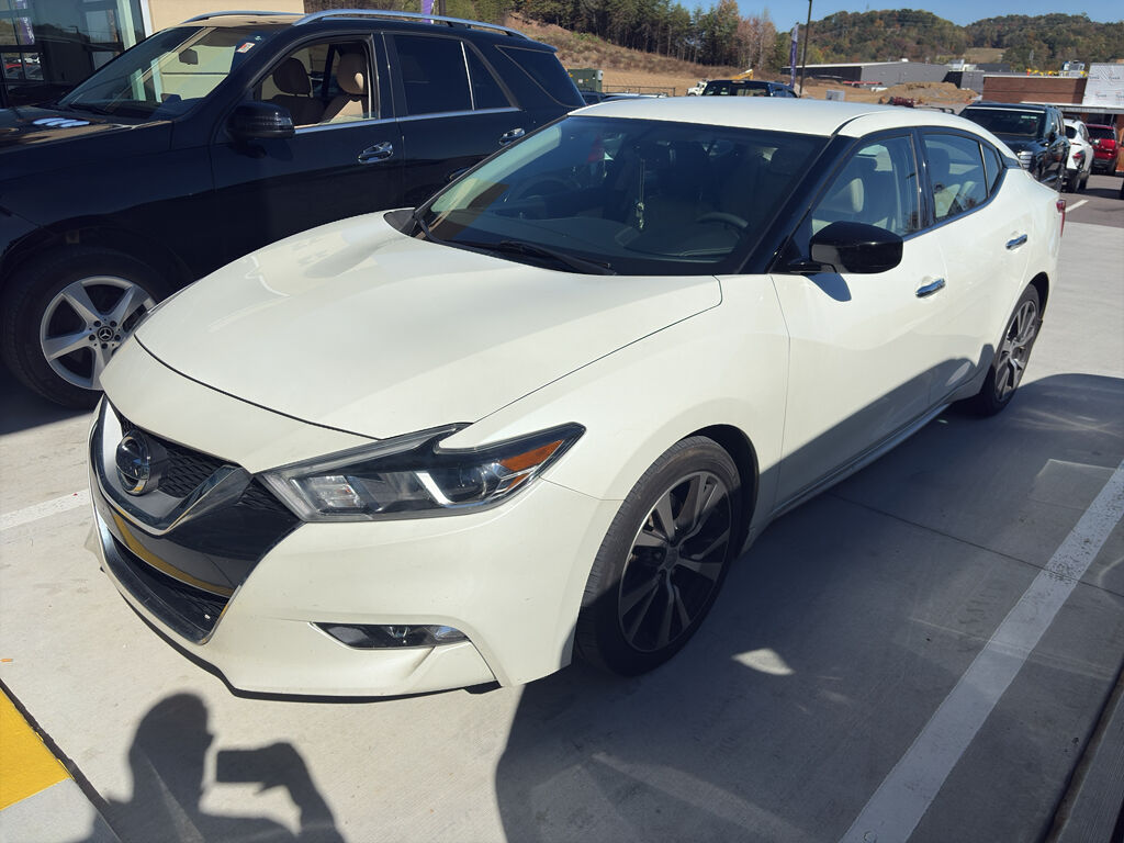 Nissan Maxima