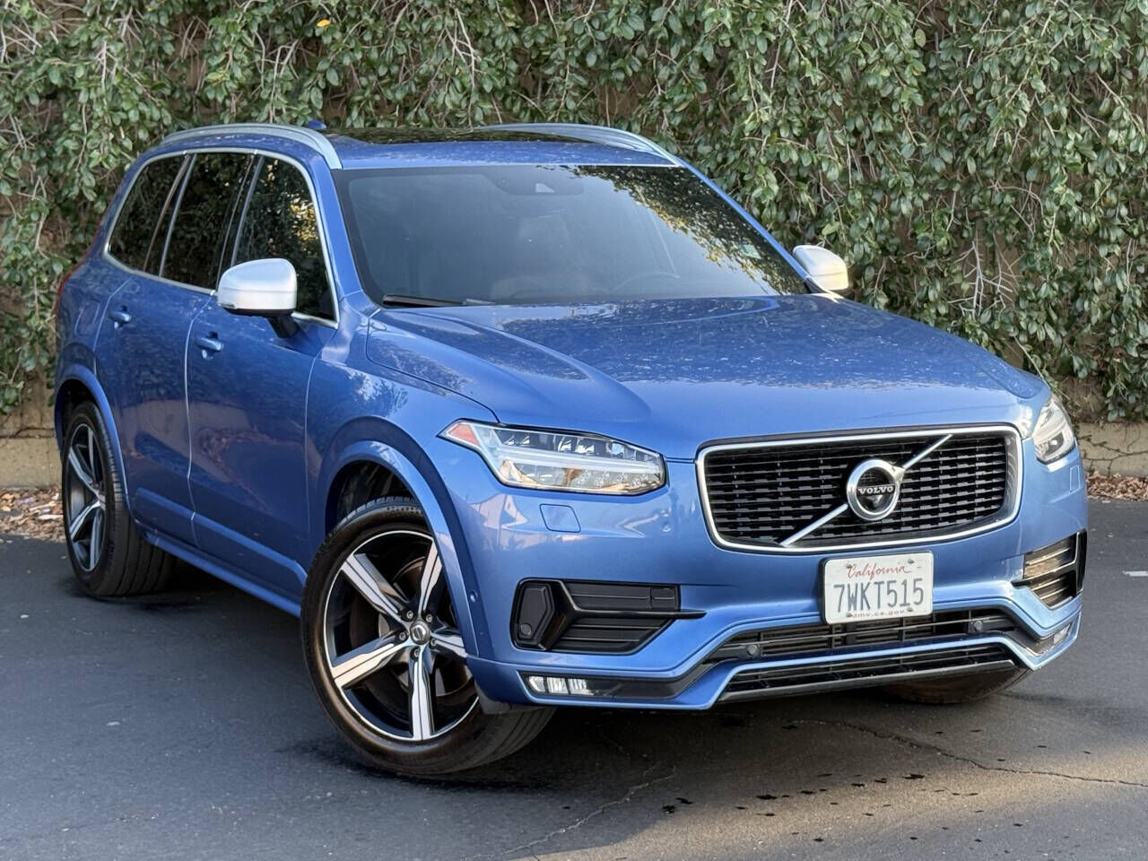 2017 VOLVO XC90