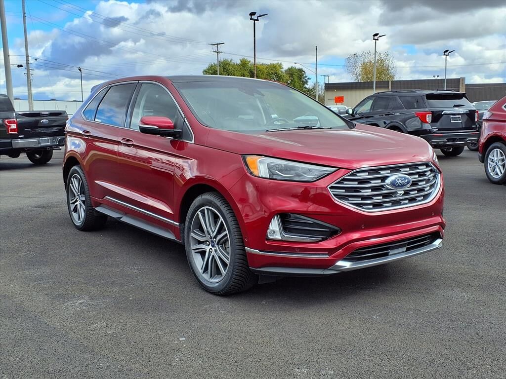 2019 FORD Edge