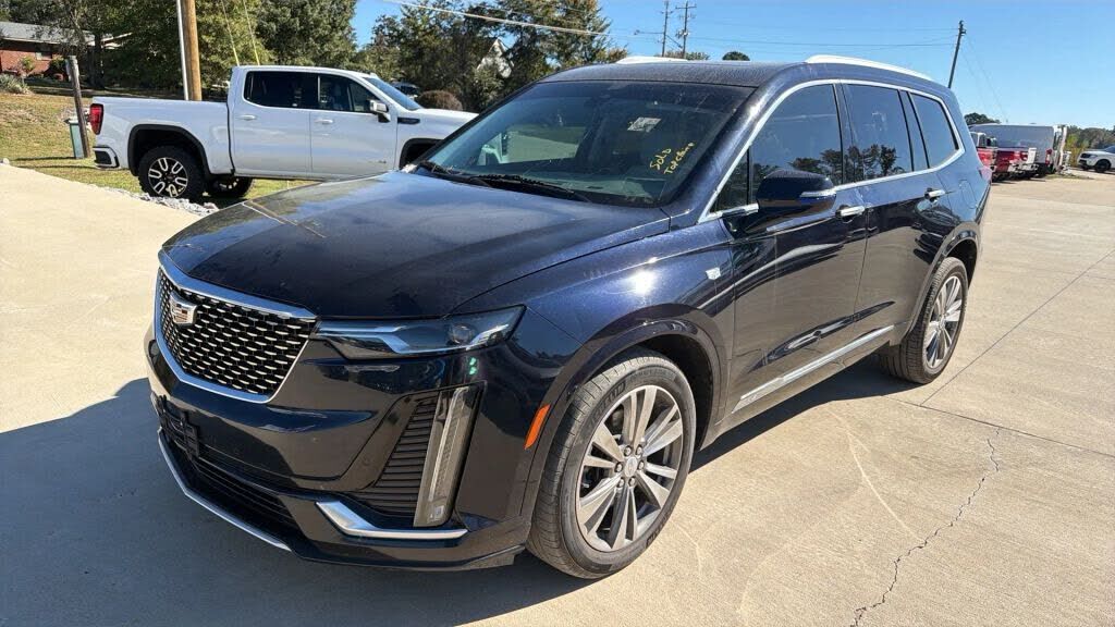 2021 CADILLAC XT6