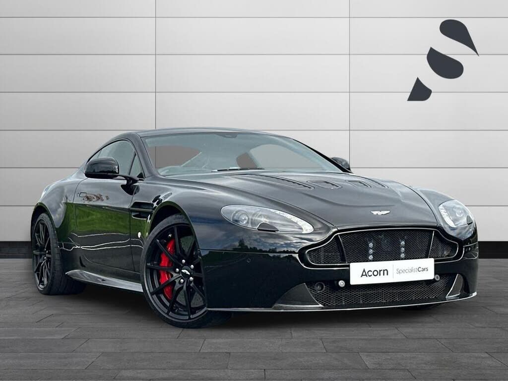 Aston Martin V12 Vantage