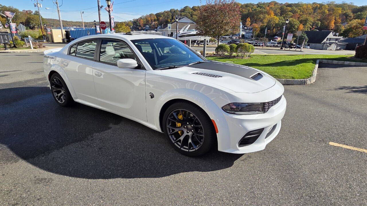 2022 DODGE Charger