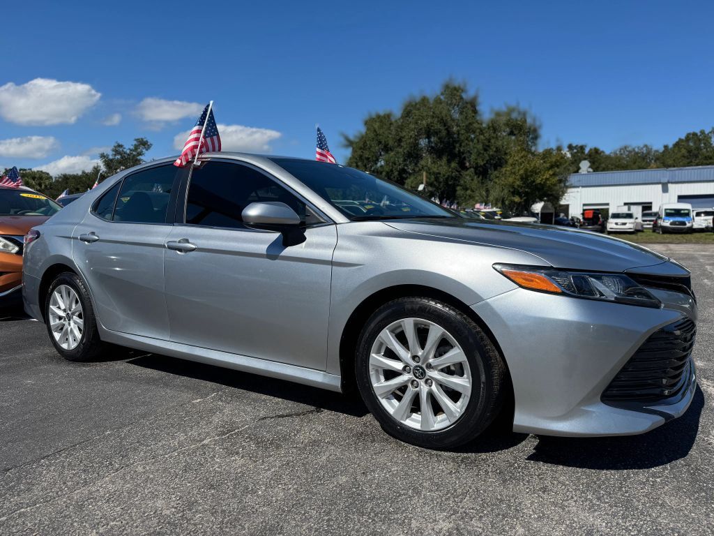 2018 TOYOTA Camry