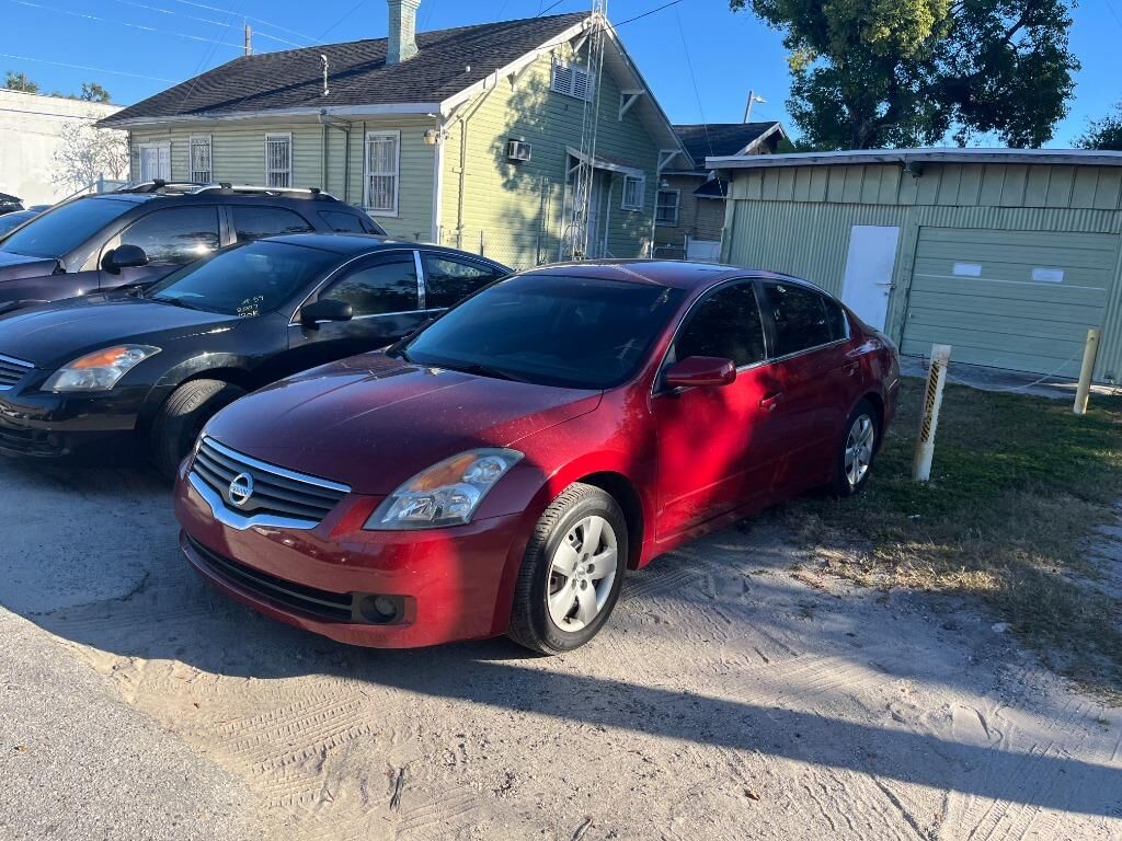 Nissan Altima