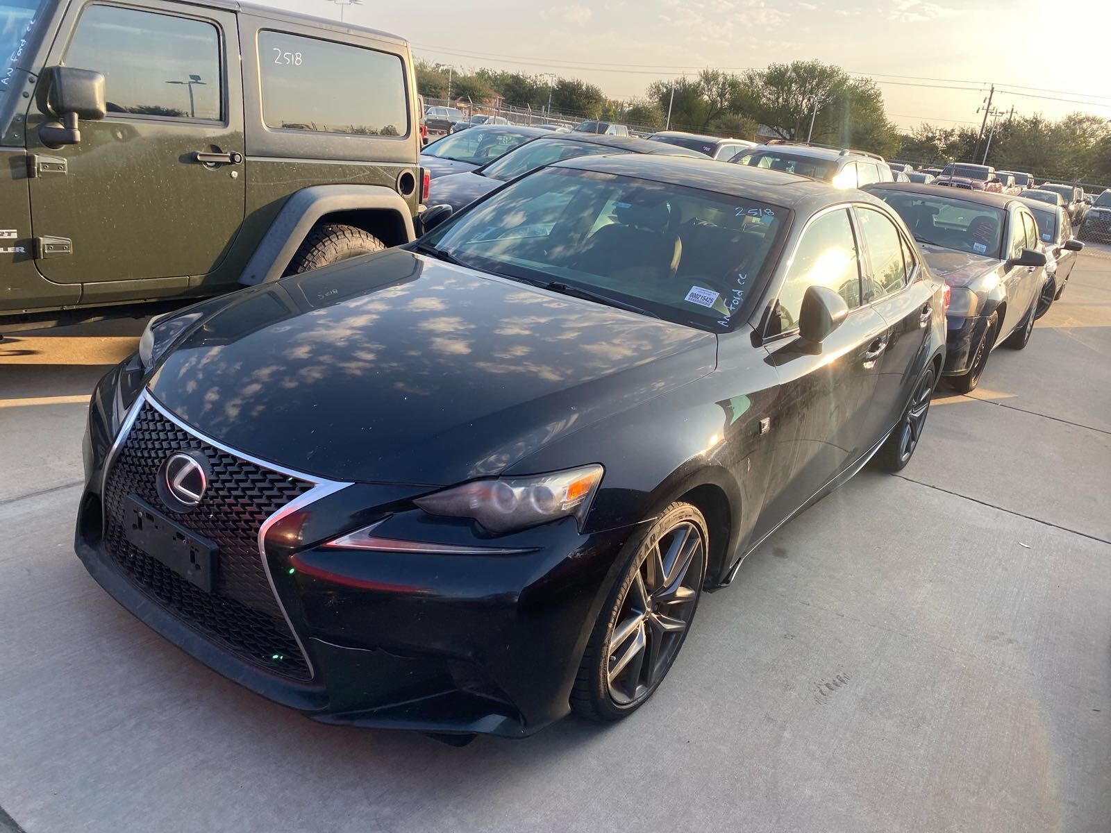 Lexus IS