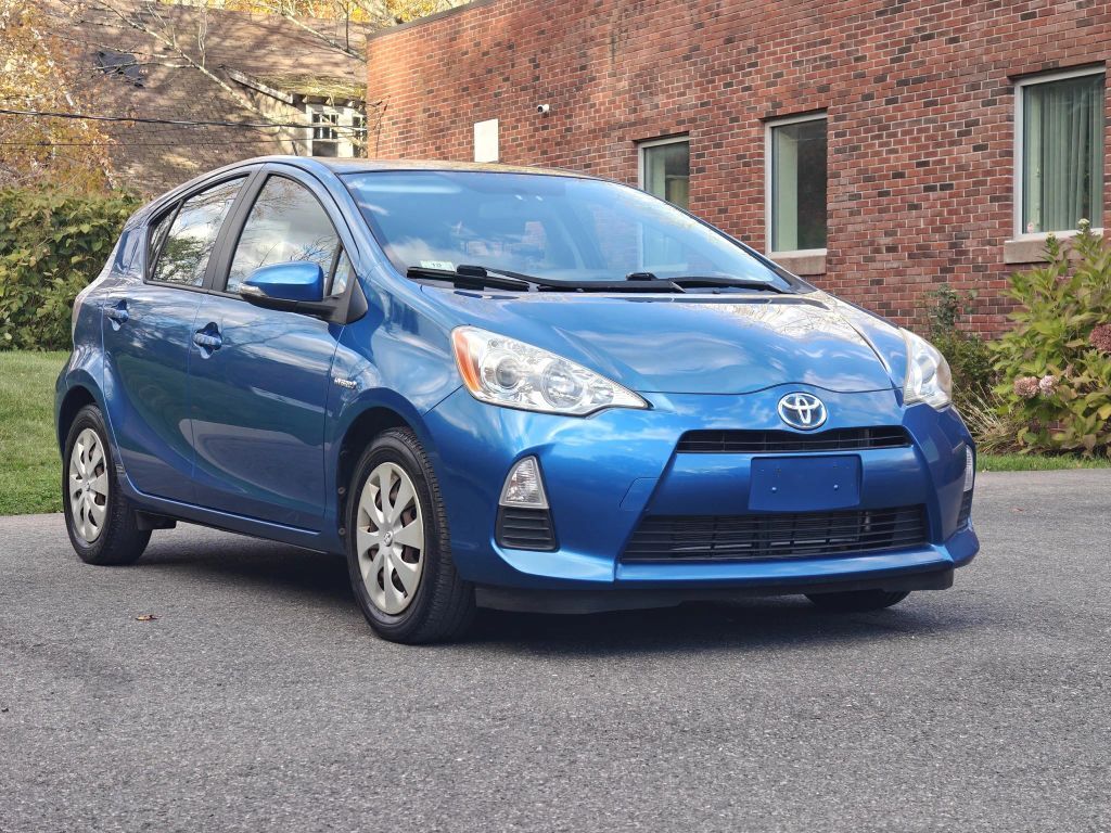 Toyota Prius C