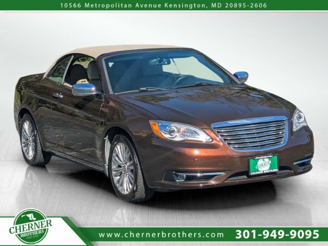 Chrysler 200