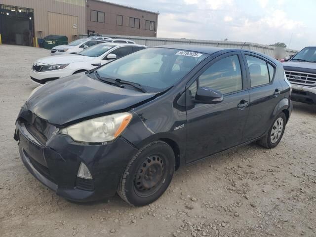 Toyota Prius C