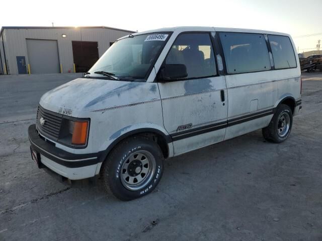 Chevrolet Astro Van