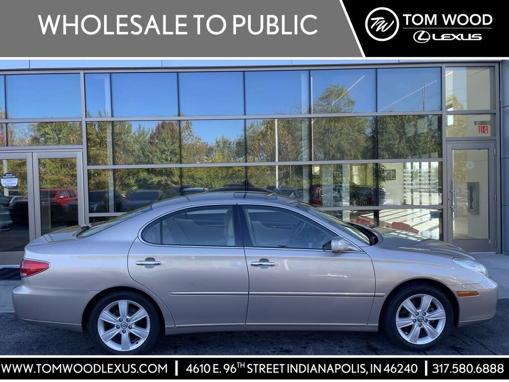 Lexus ES