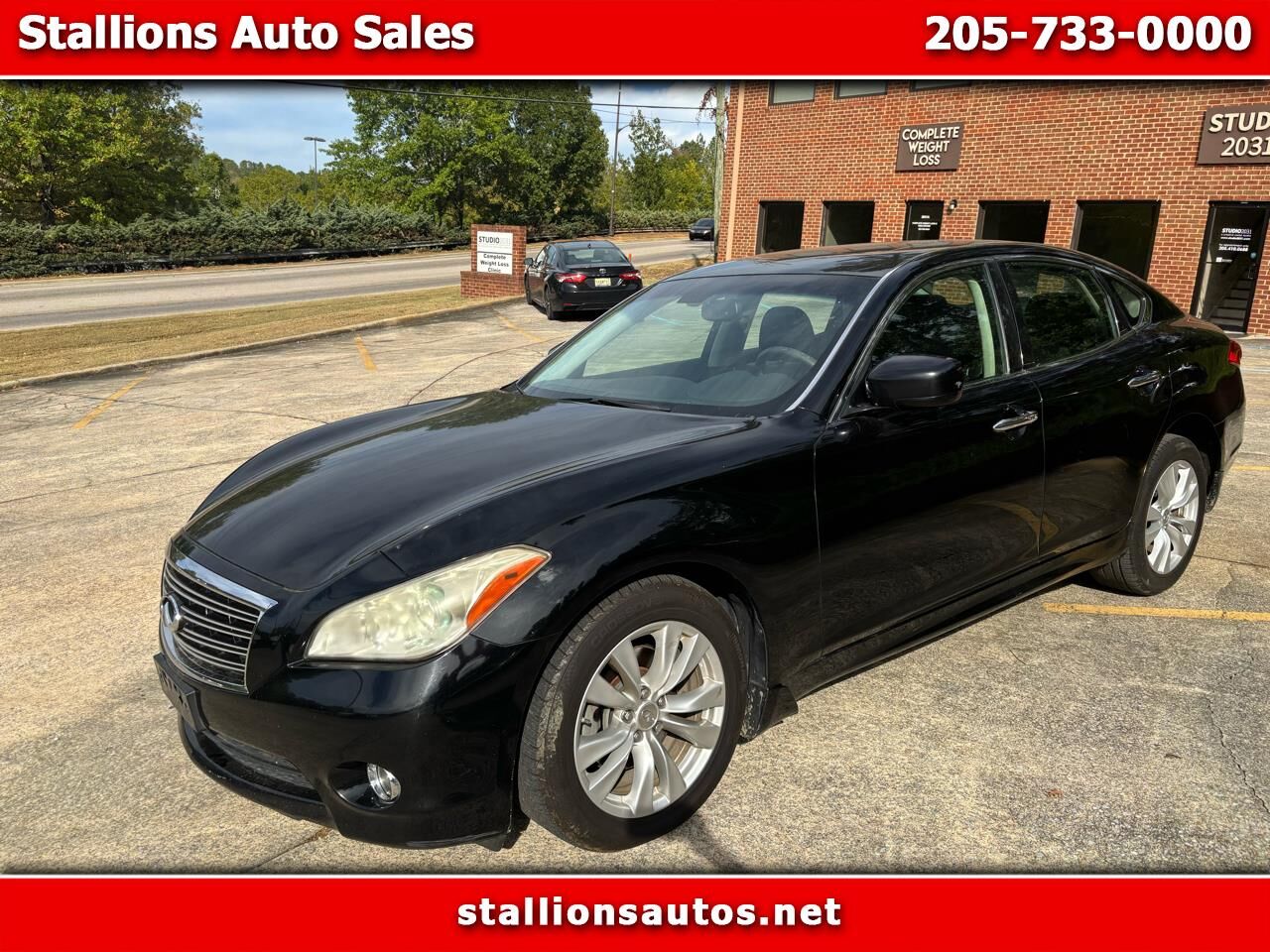 Infiniti M56