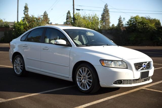 Volvo S40
