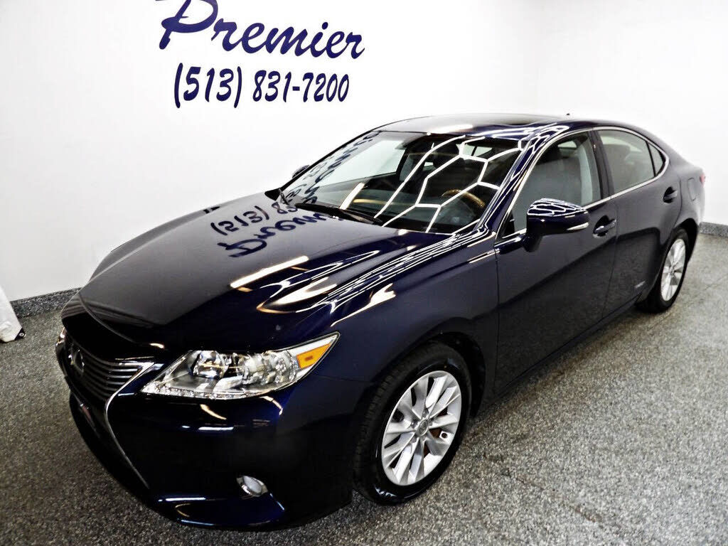 2013 LEXUS ES