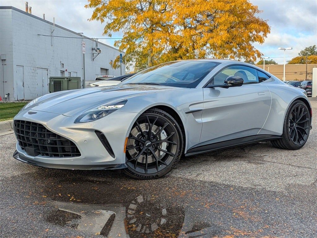 2026 ASTON MARTIN Vantage