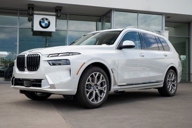 2026 BMW X7
