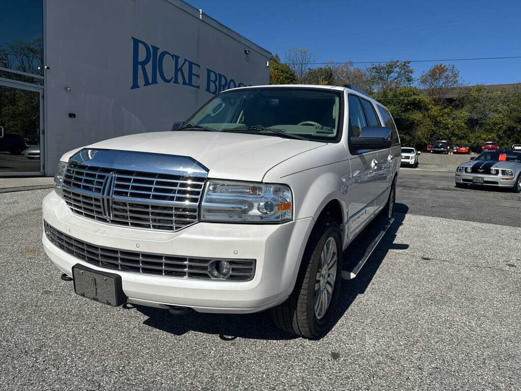 Lincoln Navigator