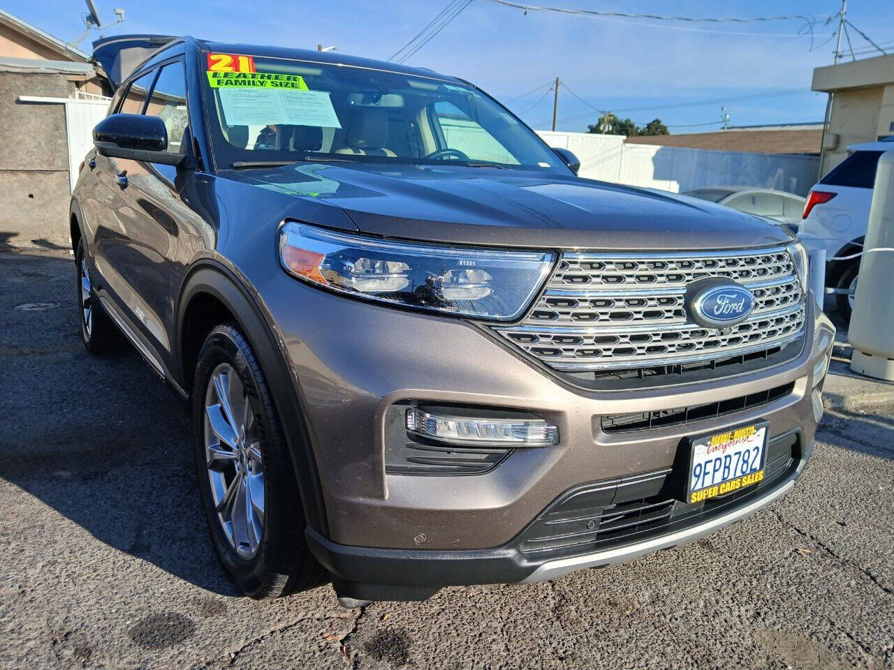 2021 FORD Explorer