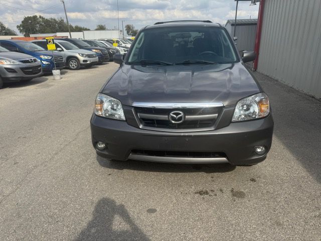 Mazda Tribute