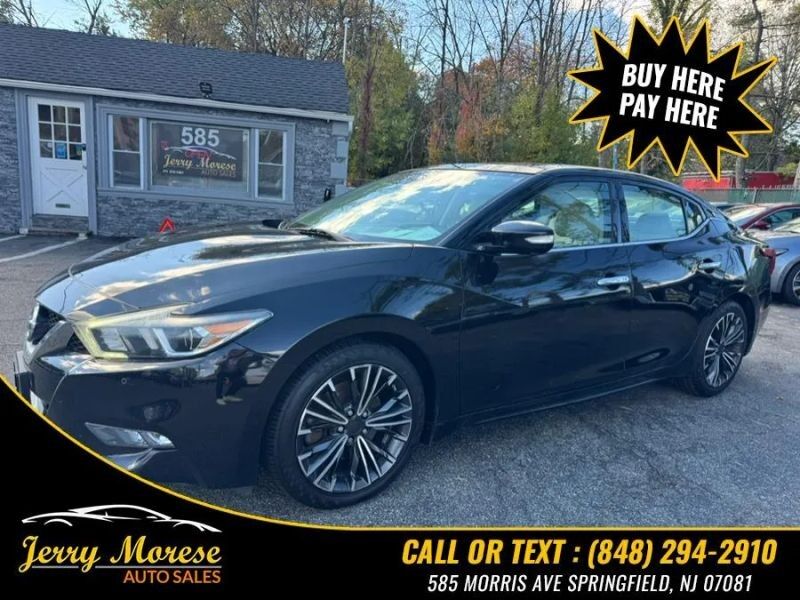 Nissan Maxima