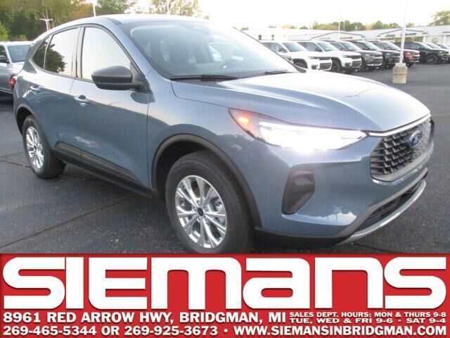 2026 FORD Escape