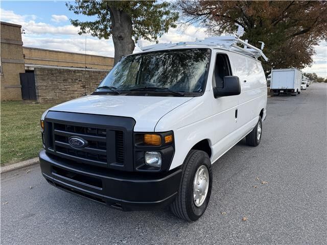 Ford E-250