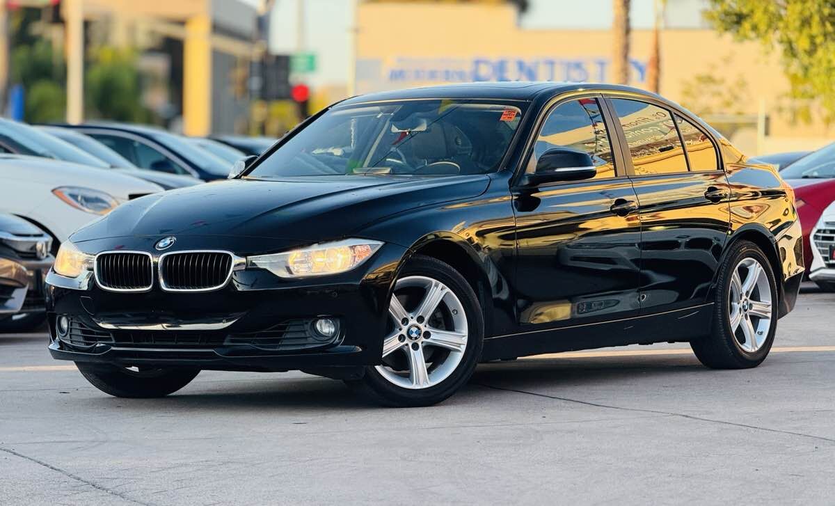 BMW 328i