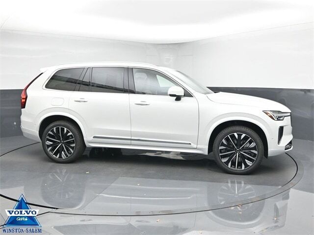 2026 VOLVO XC90
