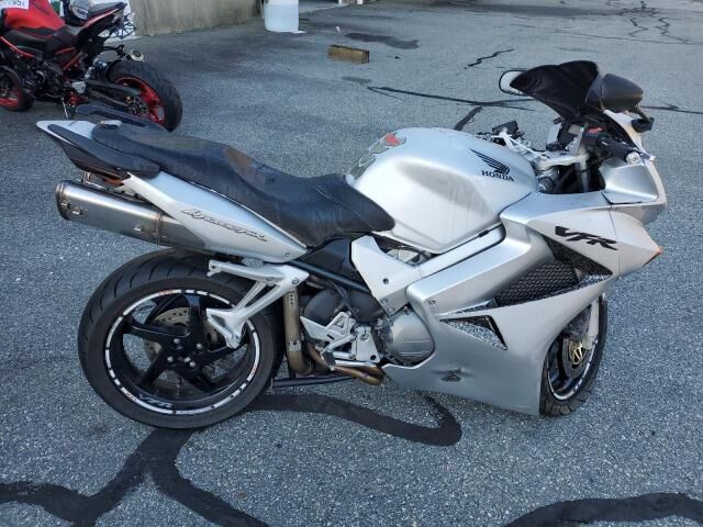 Honda VFR800 (INTERCEPTOR)
