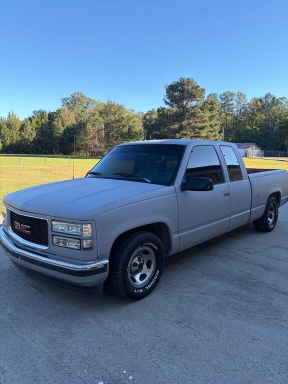 GMC Sierra