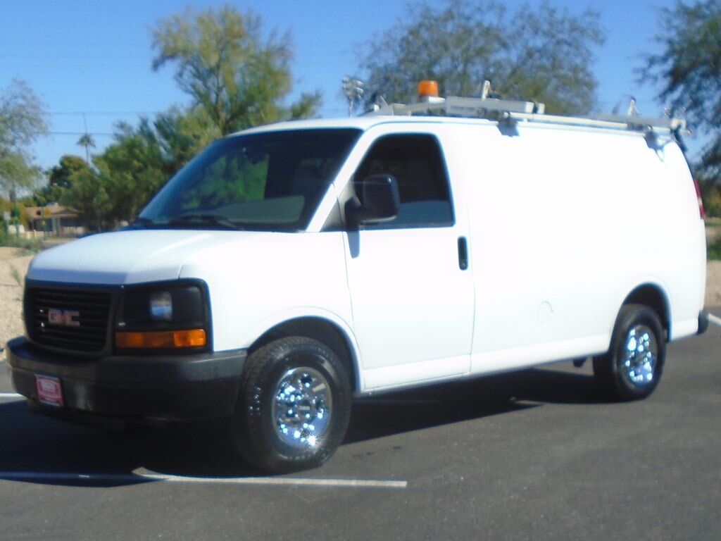 GMC Savana