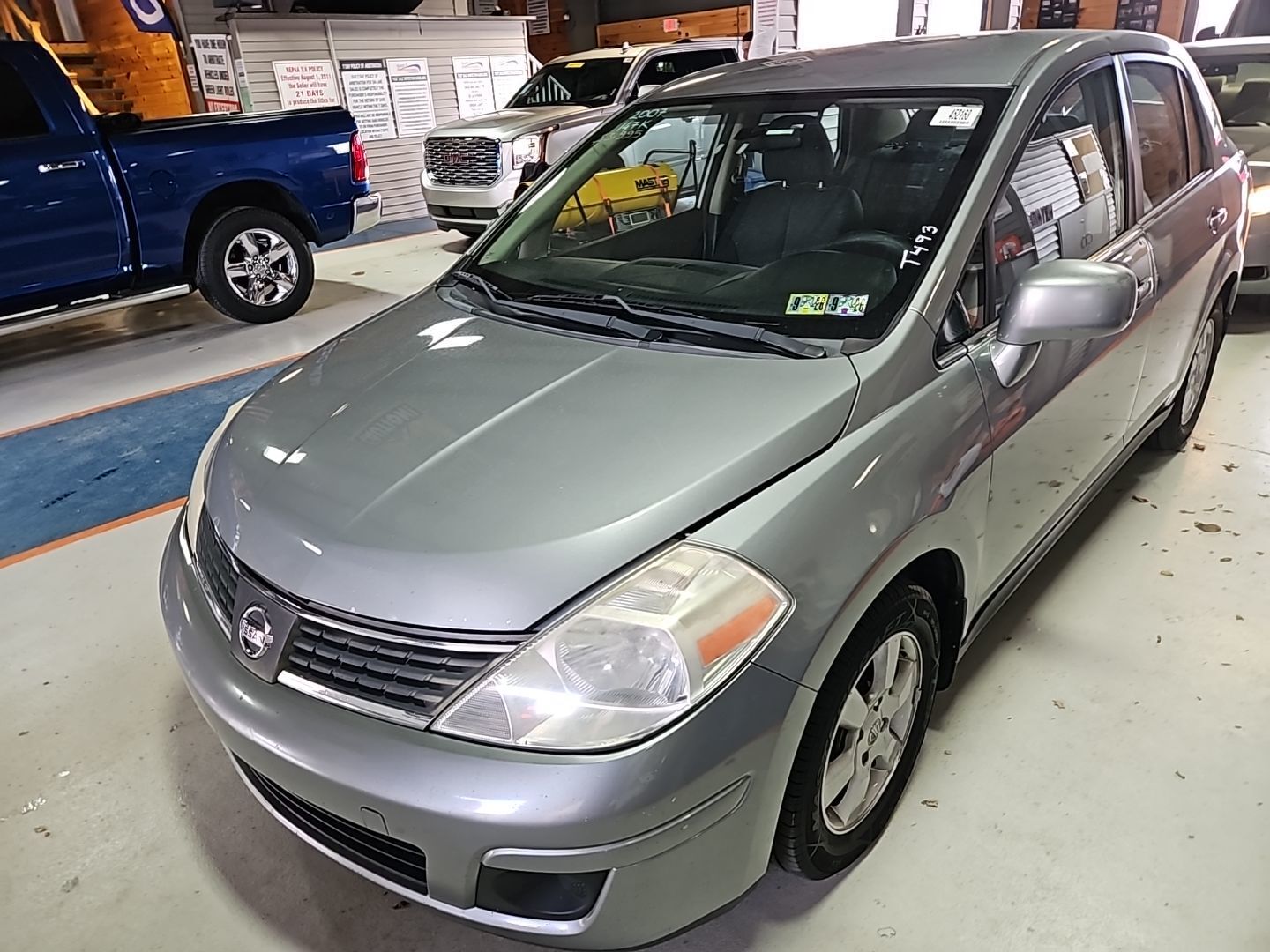 Nissan Versa