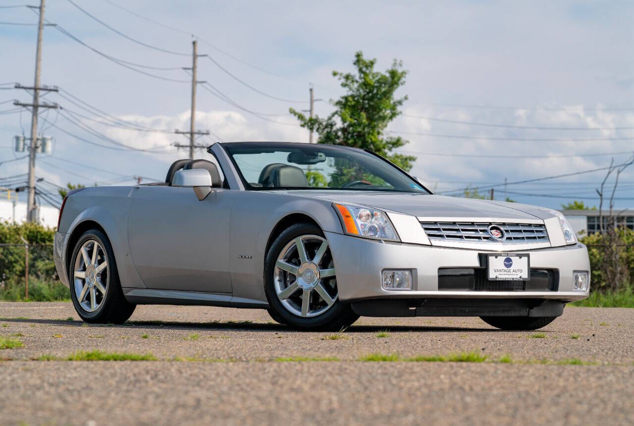 Cadillac XLR