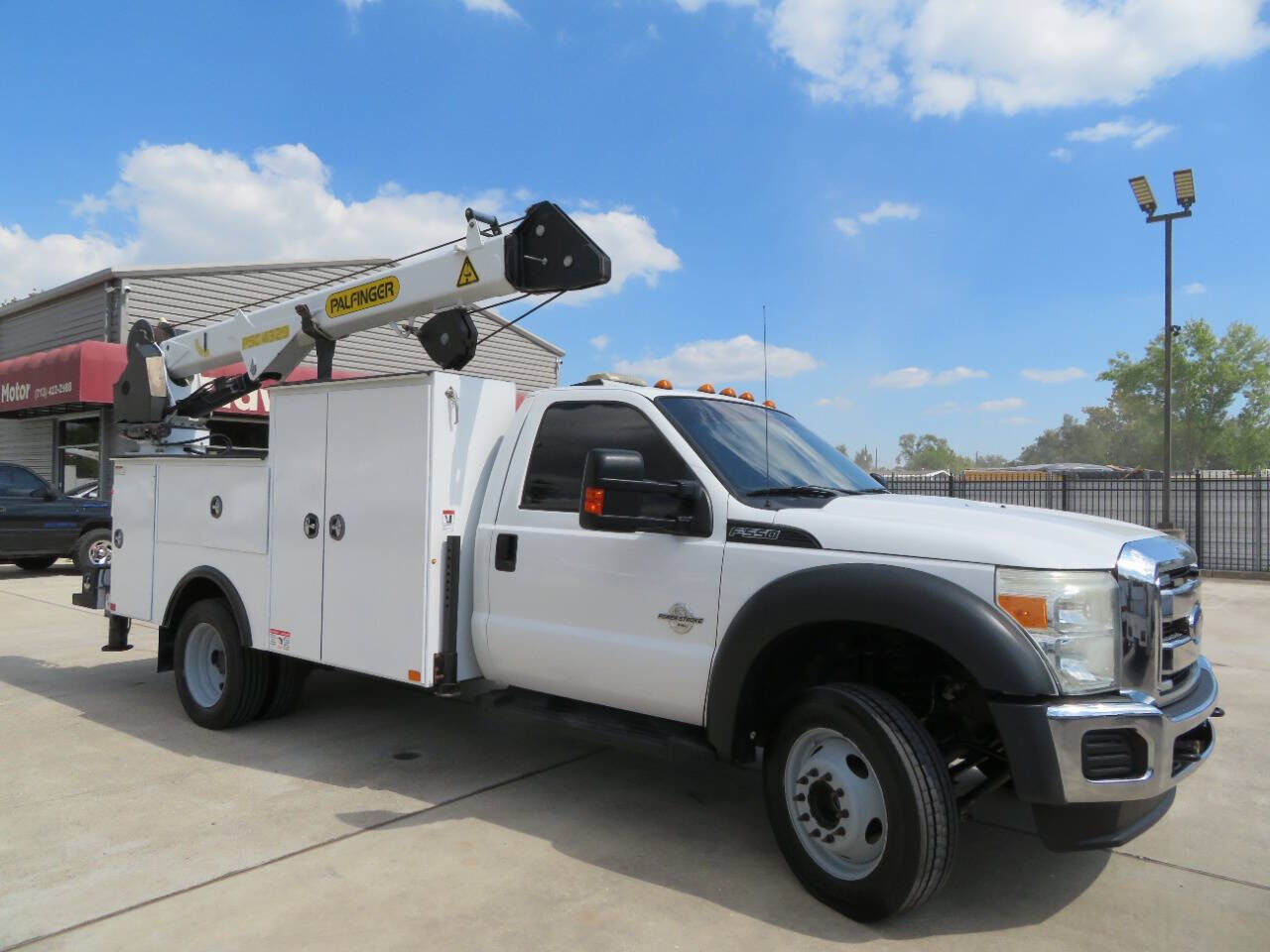 Ford F-550