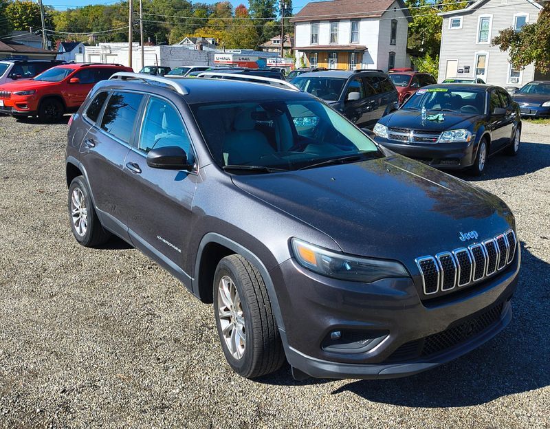 2021 JEEP Cherokee