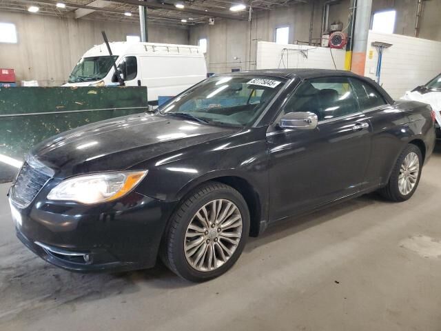 Chrysler 200