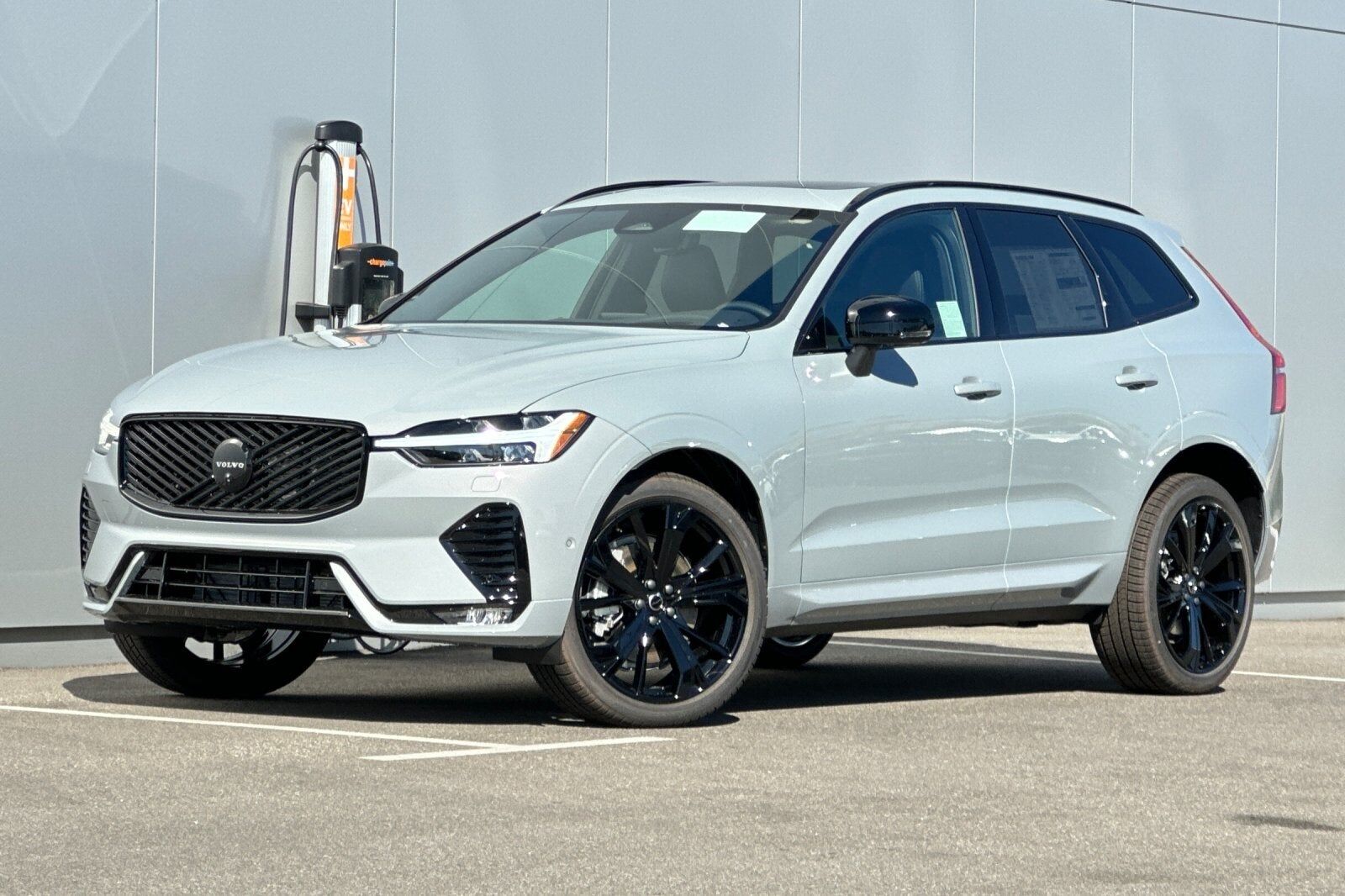 2026 VOLVO XC60