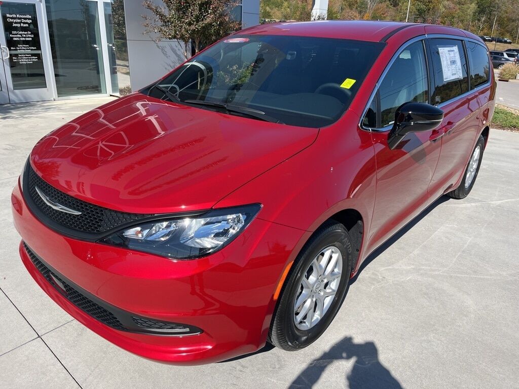 2026 CHRYSLER Voyager