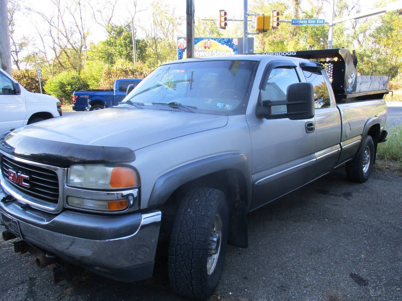 GMC Sierra
