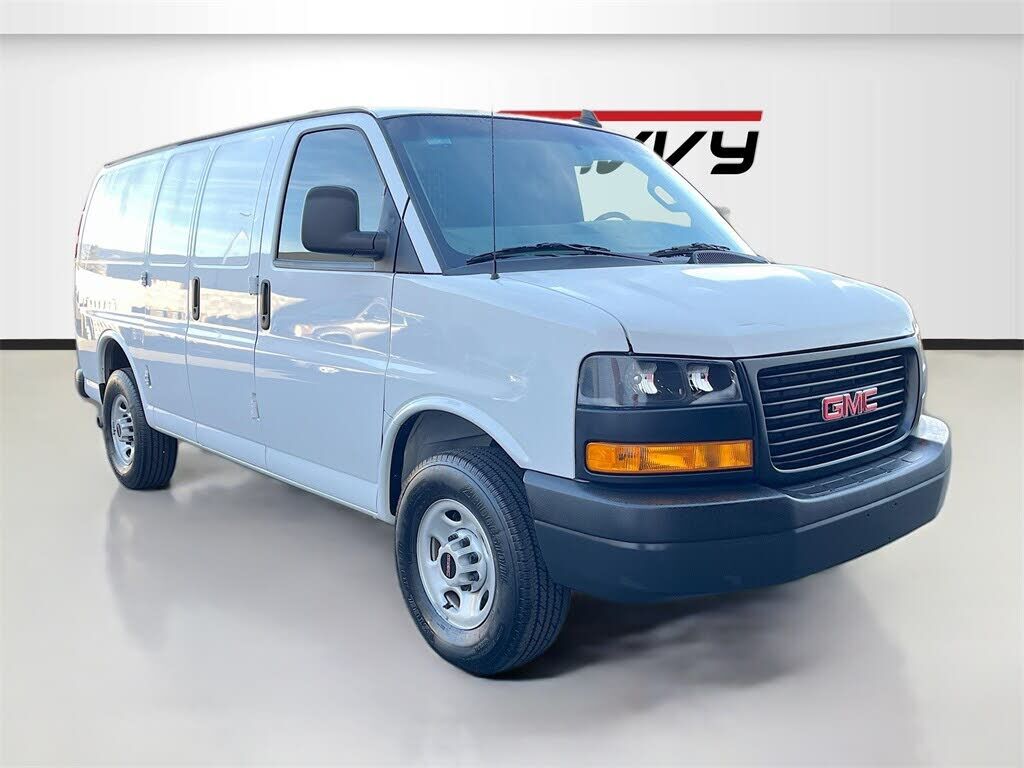 2024 GMC Savana