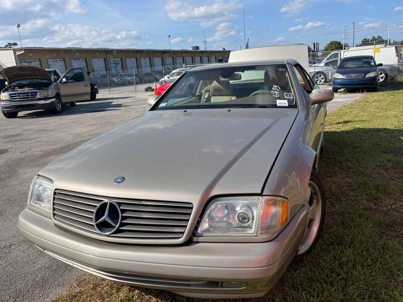 Mercedes-Benz SL-Class