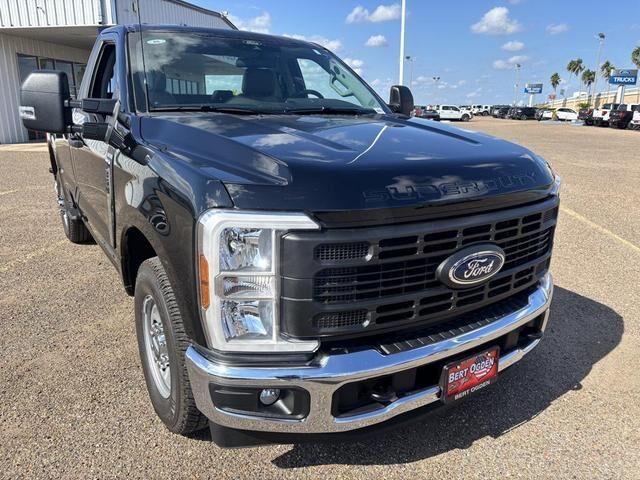 2026 FORD F-350