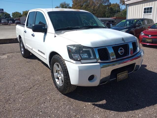 Nissan Titan